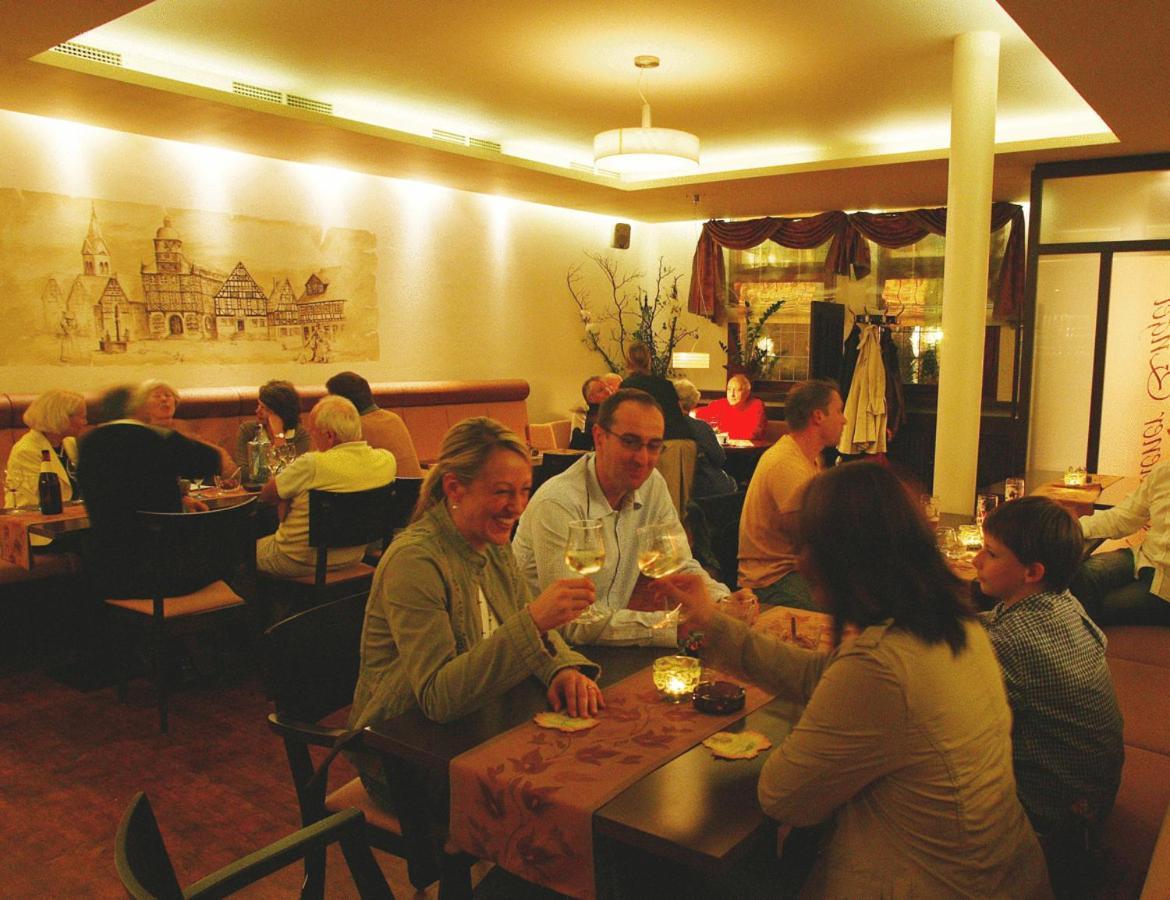 Hotel Restaurant Goldener Engel Heppenheim  Buitenkant foto